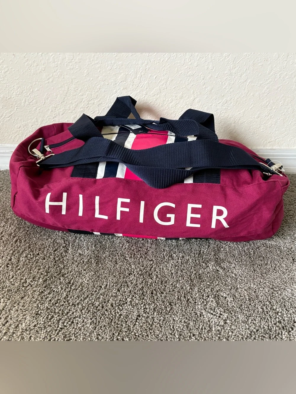 Tommy Hilfiger Duffle Bag